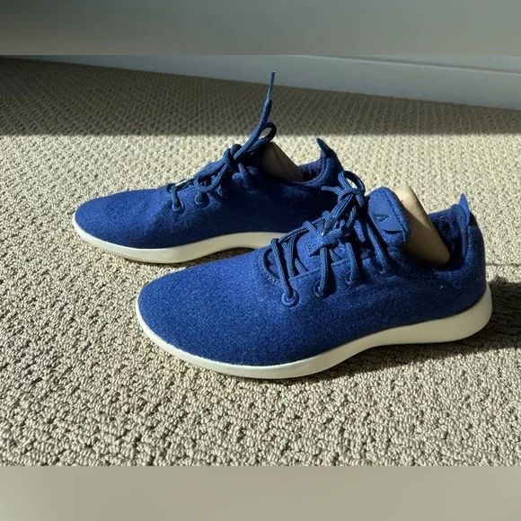 NWOT Allbirds Wool Runners! allbirds | Shoes | Allbirds Wool Runner Shoes Diablo With  main image 2
